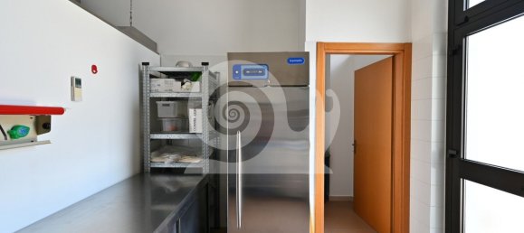 Propiedad comercial de 10 habitaciónes en Udine, Italy No. 135608 9