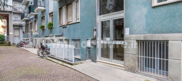 2 chambres Appartement à Milan, Italy No. 245945 3