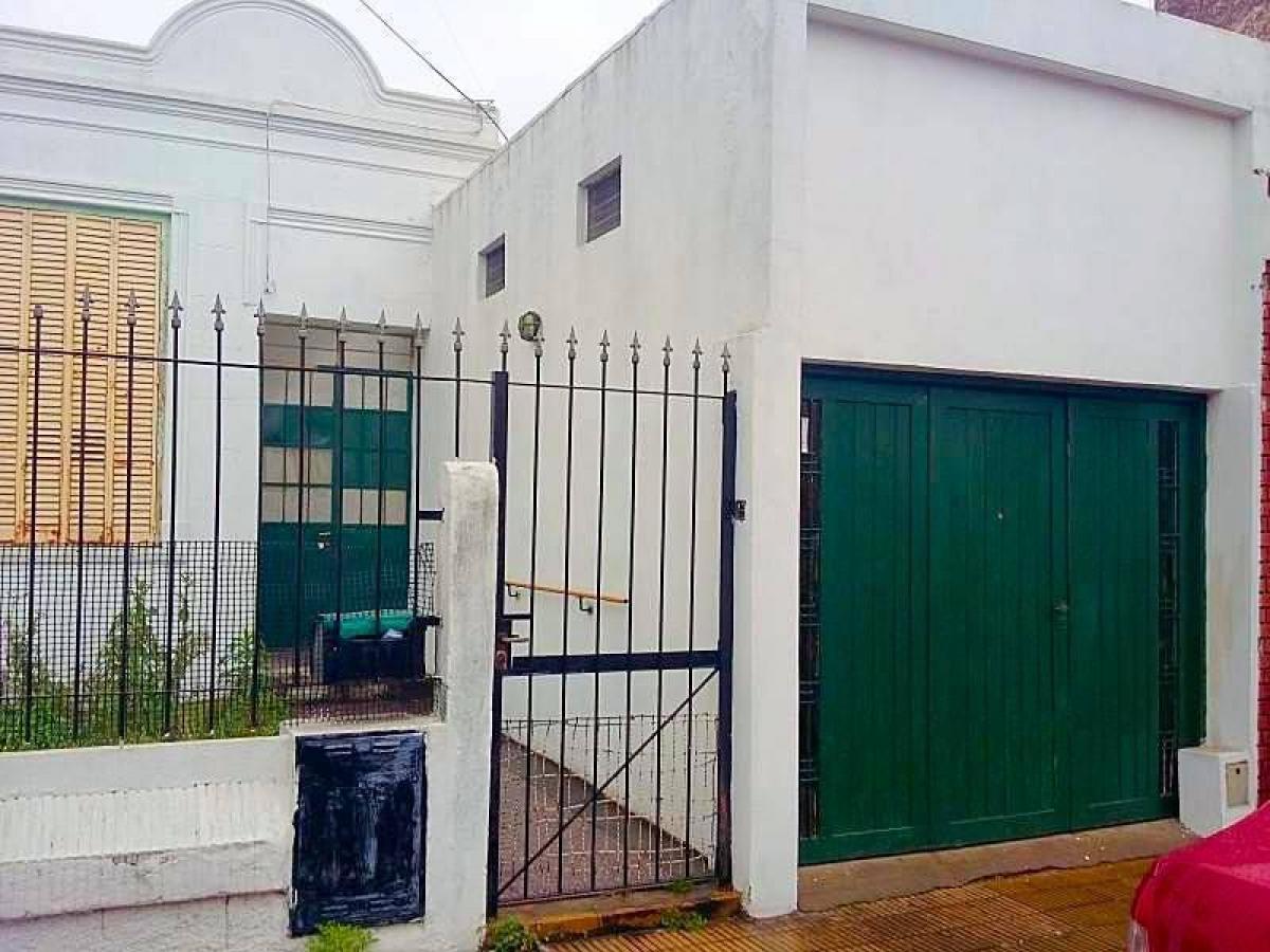 2 bedrooms House in Buenos Aires, Argentina No. 76509