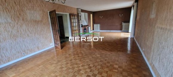6 bedrooms House in Doubs, France No. 355233 6