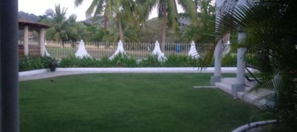 Casa de 6 dormitorios en Guerrero, Mexico No. 160591 2