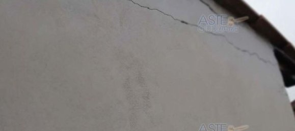 6 rooms Apartment in Rome, Italy No. 12912 8