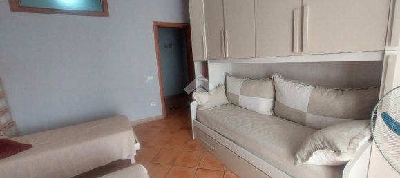 3 rooms Apartment in Marano di Napoli, Italy No. 261131 5