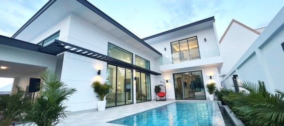 3 chambres Maison à Pattaya, Thailand No. 26146 2