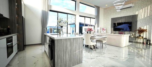 3 chambres Maison à Pattaya, Thailand No. 26146 4