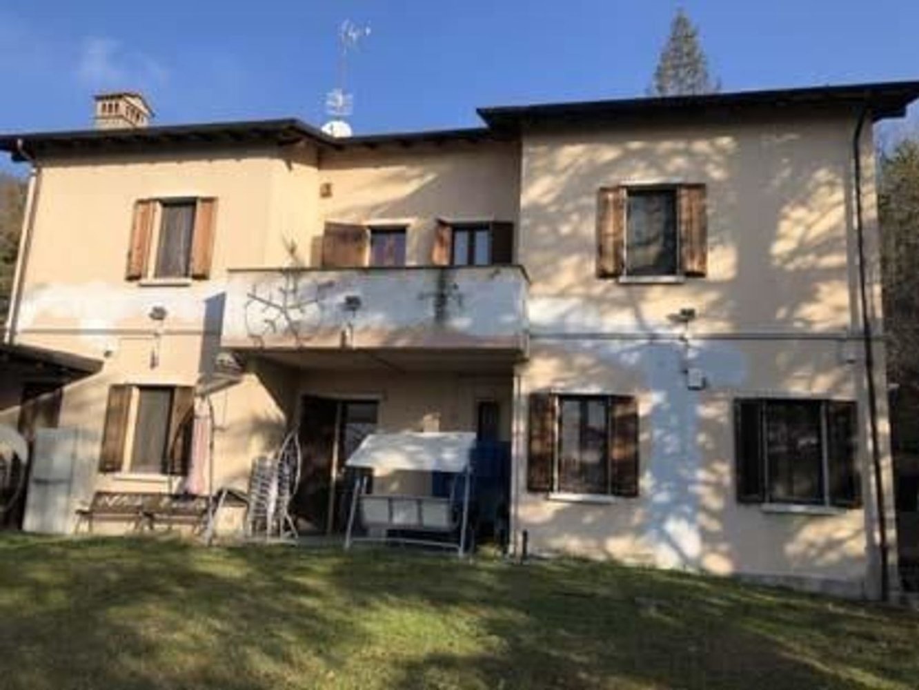 Villa de 2 habitaciónes en Rocca Susella, Italy No. 2999