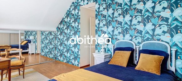 6 bedrooms House in Arras, France No. 258738 12