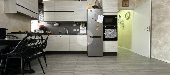 Квартира с 3 комнатами в Буссеро, Италия № 61782 2