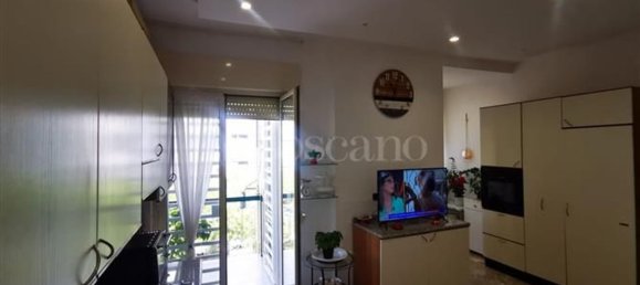 5 chambres Appartement à Bari, Italy No. 377948 6