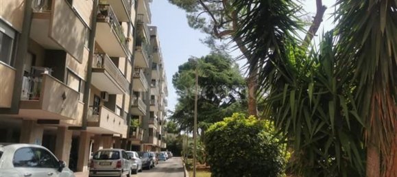 5 chambres Appartement à Bari, Italy No. 377948 22