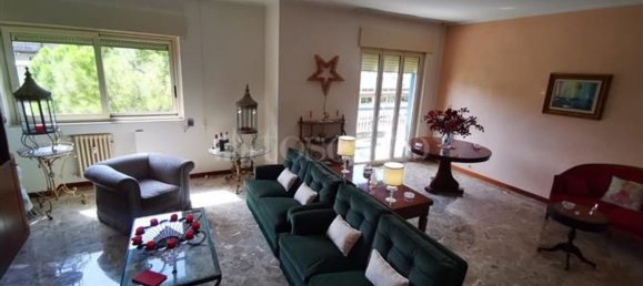 5 chambres Appartement à Bari, Italy No. 377948 2