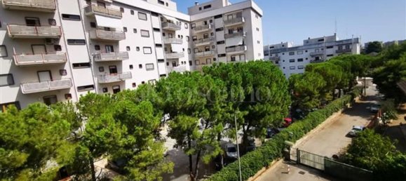 5 chambres Appartement à Bari, Italy No. 377948 9