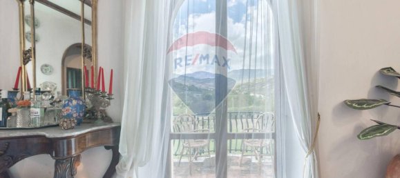 5 rooms Apartment in Cugnoli, Italy No. 128496 2