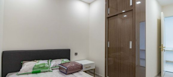 2 rooms Office in District 1, Vietnam No. 17849 5