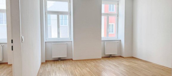 2 rooms Apartment in Hernals, Austria No. 232907 2