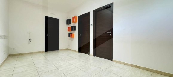 2-Zimmer Büro in Matera, Italy, Nr. 26461 6
