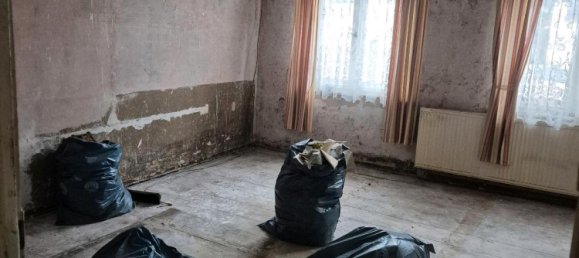 300m² Commercial property in Zwickau, Germany No. 347108 9