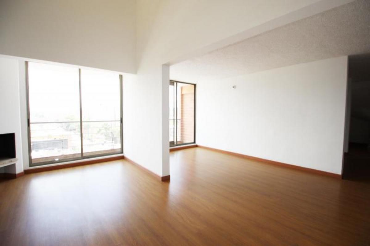 3 bedrooms House in Bogota, Colombia No. 13464