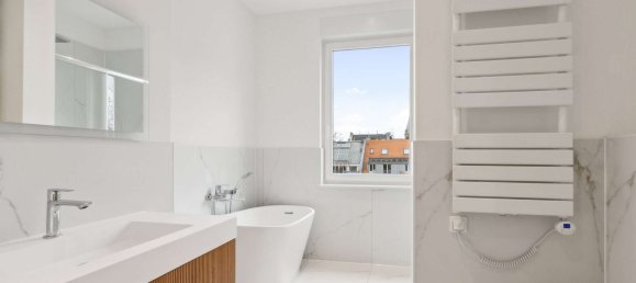 4 غرف نوم منزل ذو طابقين في Dusseldorf, Germany رقم 15193 13