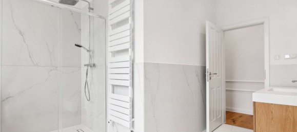 4 غرف نوم منزل ذو طابقين في Dusseldorf, Germany رقم 15193 8