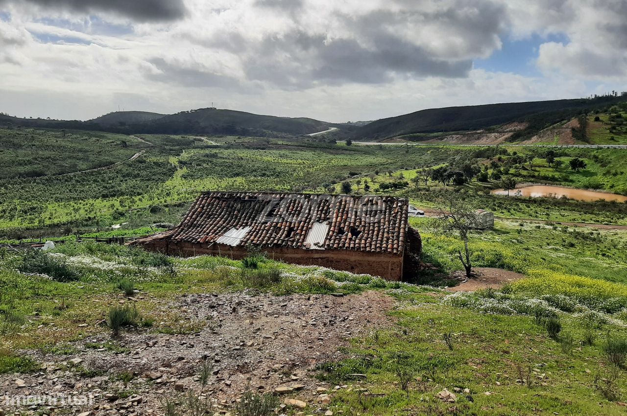 2 Schlafzimmer Haus in Mexilhoeira Grande, Portugal, Nr. 51461