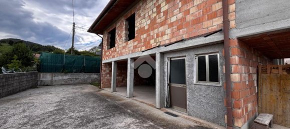 3 bedrooms Villa in Cornuda, Italy No. 264045 9