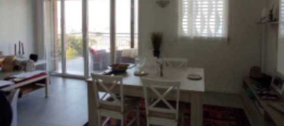 3 rooms Apartment in Luino, Italy No. 183573 6