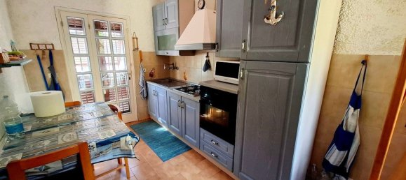 5 bedrooms Villa in Cicagna, Italy No. 352319 9