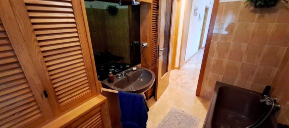 5 bedrooms Villa in Cicagna, Italy No. 352319 13