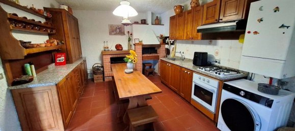 5 bedrooms Villa in Cicagna, Italy No. 352319 16