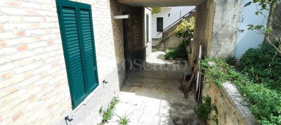 5 rooms Villa in Chieti, Italy No. 324975 12