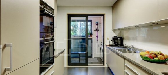 3 bedrooms Apartment in Lisbon, Portugal No. 96820 30