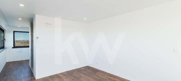 5 غرف نوم فيلا في Guia, Portugal رقم 30054 21