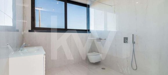 5 غرف نوم فيلا في Guia, Portugal رقم 30054 43