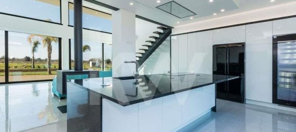 5 غرف نوم فيلا في Guia, Portugal رقم 30054 34