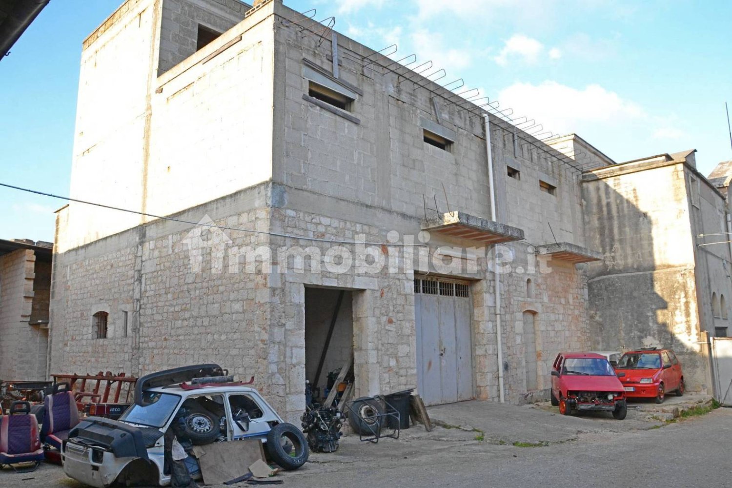 Propiedad comercial en Castellana Grotte, Italy 520 m² No. 70731