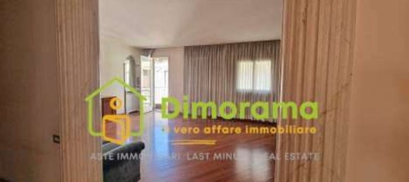 8-Zimmer Wohnung in Busto Arsizio, Italy, Nr. 283225 8