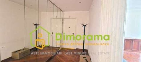 8-Zimmer Wohnung in Busto Arsizio, Italy, Nr. 283225 7