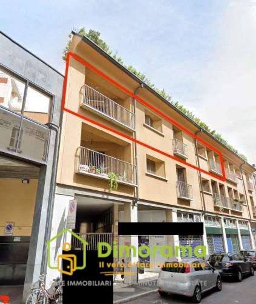 8-Zimmer Wohnung in Busto Arsizio, Italy, Nr. 283225