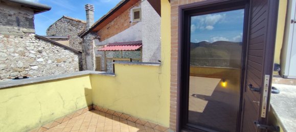 Dúplex de 3 dormitorios en Giuliano di Roma, Italy No. 362786 4