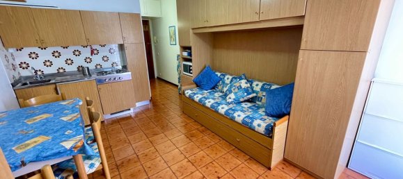 1 bedroom Apartment in Caorle, Italy No. 363646 3