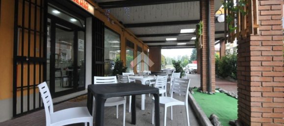 80m² Commercial property in Argelato, Italy No. 88234 10
