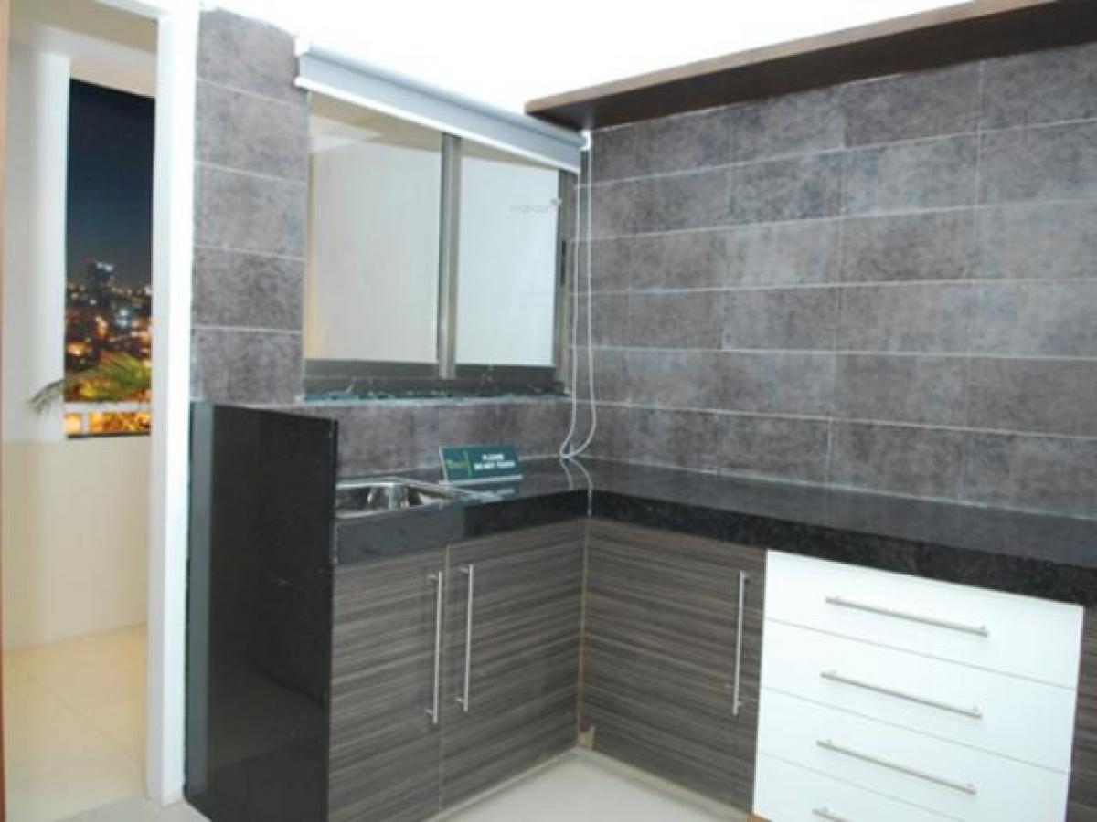 3 bedrooms House in Amdavad, India No. 18109