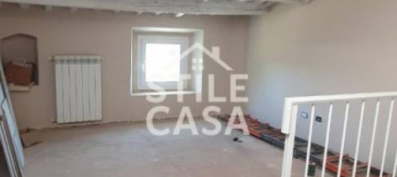 Дом с 1 спальней в Лукка, Италия № 280659 26