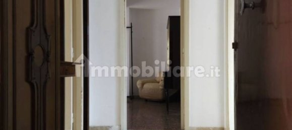 2 Schlafzimmer Wohnung in Messina, Italy, Nr. 46384 8