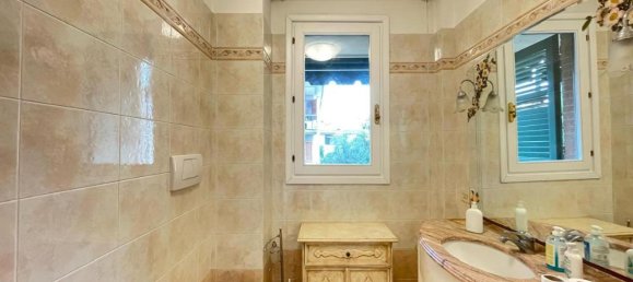 3 rooms Apartment in Empoli, Italy No. 64289 30