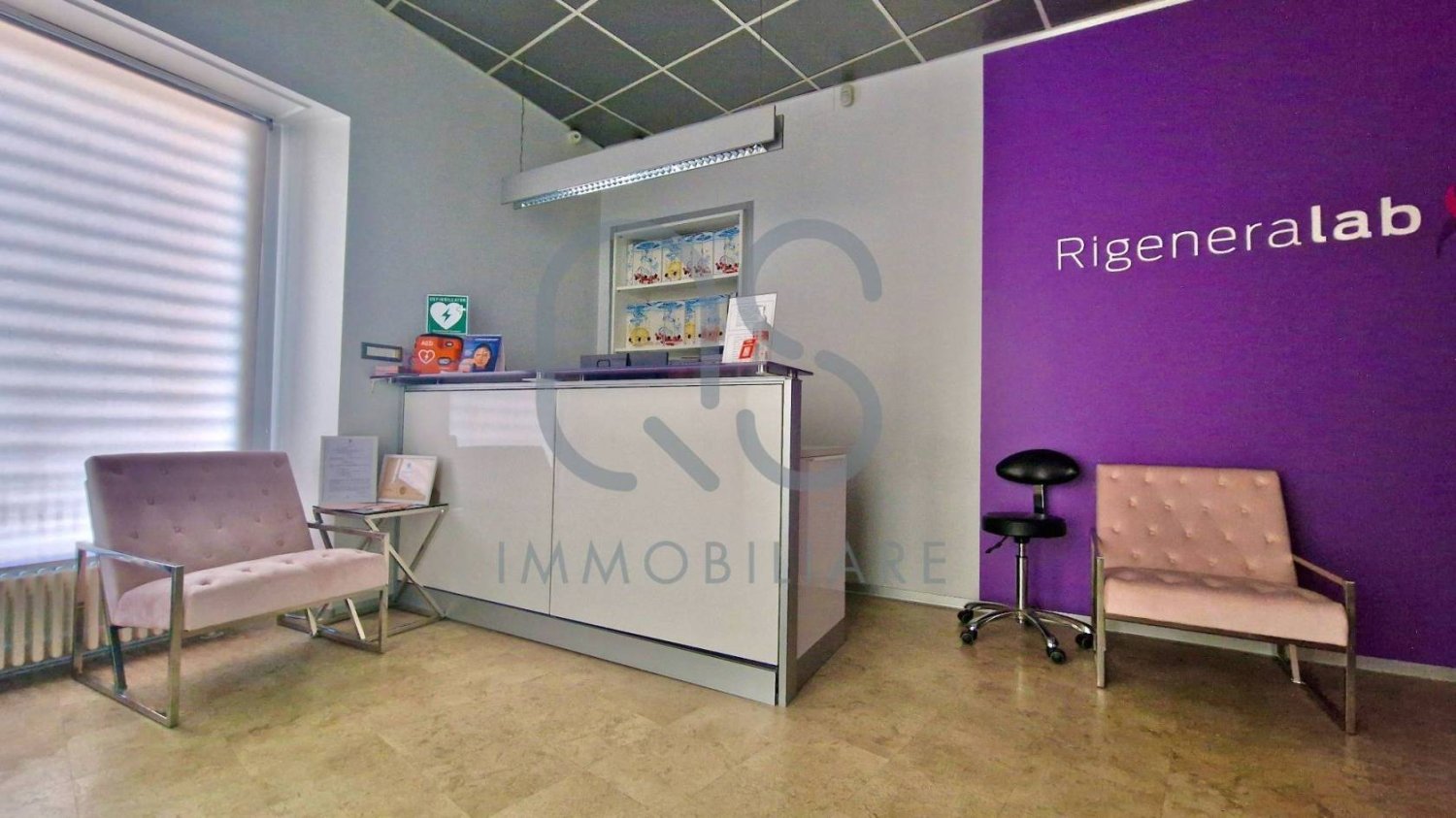 4 rooms Office in Turin, Italy No. 370326