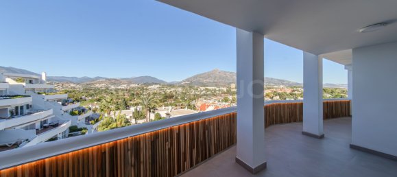 Ático de 2 dormitorios en Marbella, Spain No. 126550 10