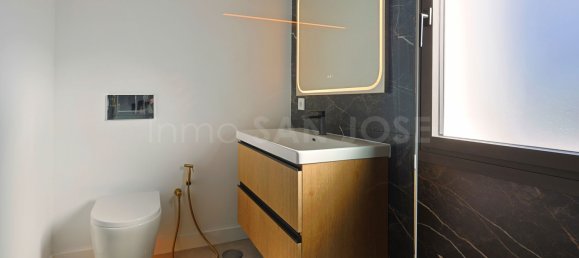 Ático de 2 dormitorios en Marbella, Spain No. 126550 9