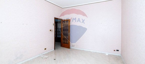 Apartamento T2 em Aci Catena, Italy N.º 168455 9